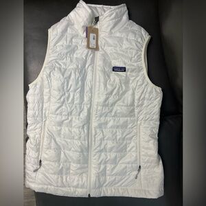 NWT Women’s Patagonia Vest